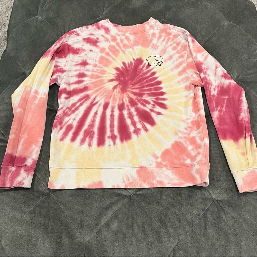 Ivory Ella Tie Dye Sweatshirt - Size Medium